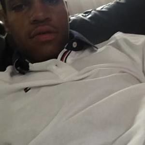 Meet your Posher, Lawrence